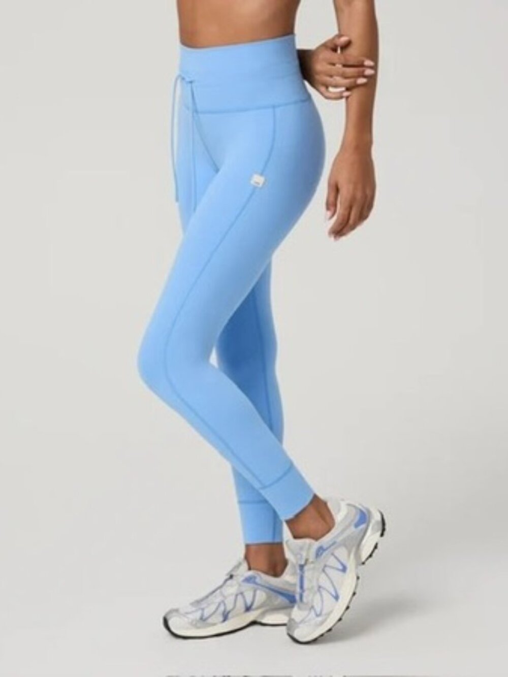Vuori Daily Leggings in Oasis Blue